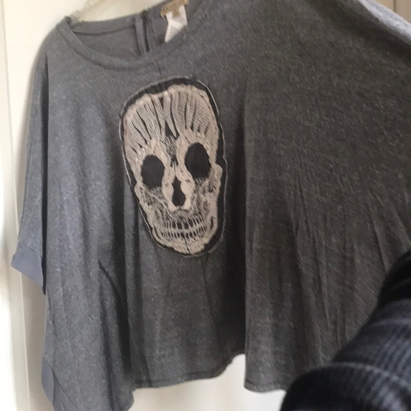 Embroidered skull Goth cape Dolman sleeves… - Picture 8 of 8